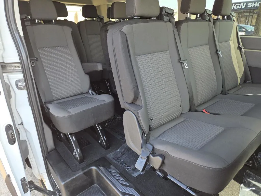 2024 Ford Transit Passenger Van XLT - Photo 23