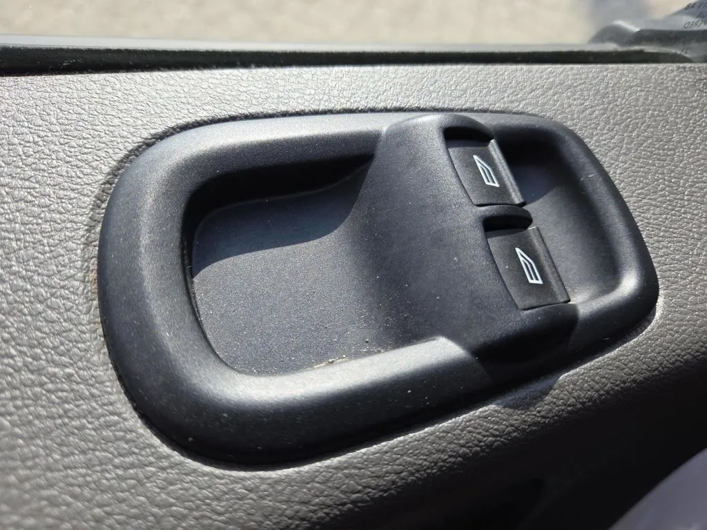 2024 Ford Transit Passenger Van XLT - Photo 27