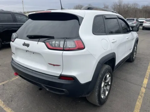 Another view of 2019 Jeep Cherokee Trailhawk for sale in Columbus, OH at SAVVY AUTO SALES LLC