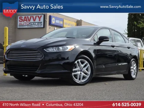 Black 2016 Ford Fusion SE for sale in Columbus, OH