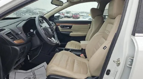 Photos of 2019 Honda CR-V EX-L for sale in Columbus, OH at SAVVY AUTO SALES LLC