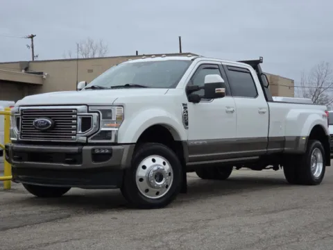 Gray 2022 Ford F-450SD King Ranch for sale in Columbus, OH