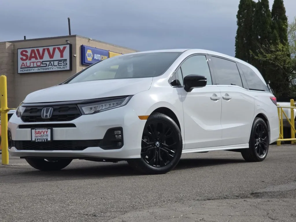 White 2025 Honda Odyssey Sport-L for sale in Columbus, OH