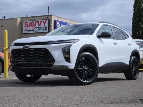 White 2025 Chevrolet Trax ACTIV for sale in Columbus, OH