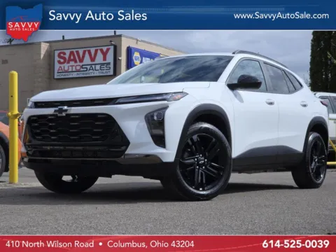 White 2025 Chevrolet Trax ACTIV for sale in Columbus, OH