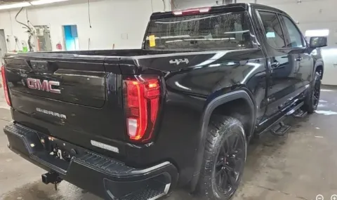 Another view of 2022 GMC Sierra 1500 Elevation for sale in Columbus, OH at SAVVY AUTO SALES LLC