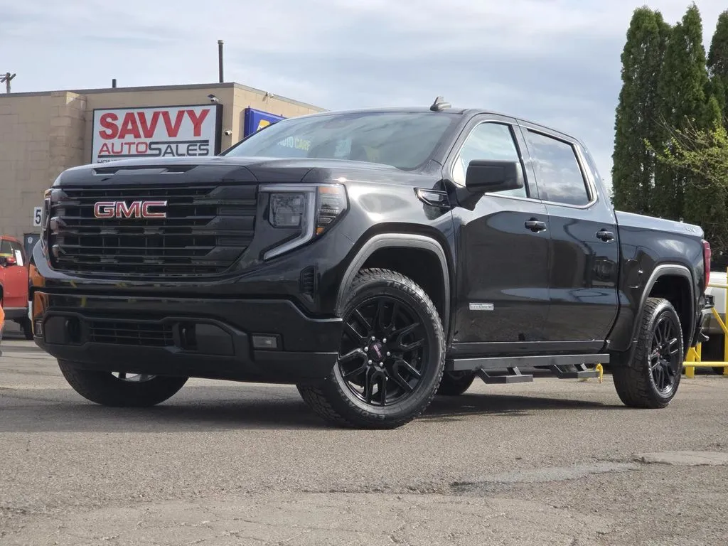 Black 2022 GMC Sierra 1500 Elevation for sale in Columbus, OH