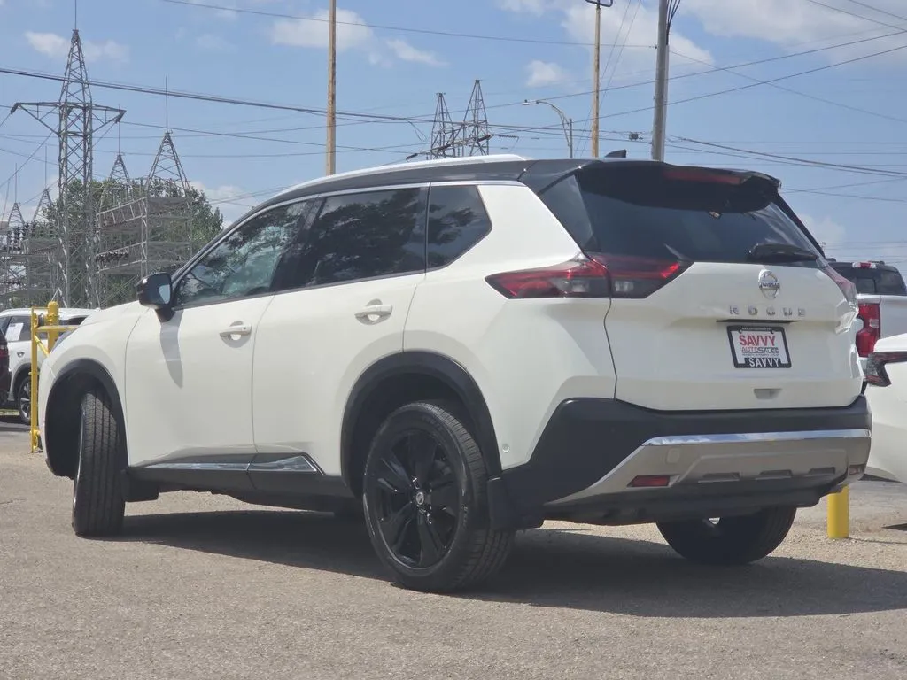 2021 Nissan Rogue Platinum - Photo 14