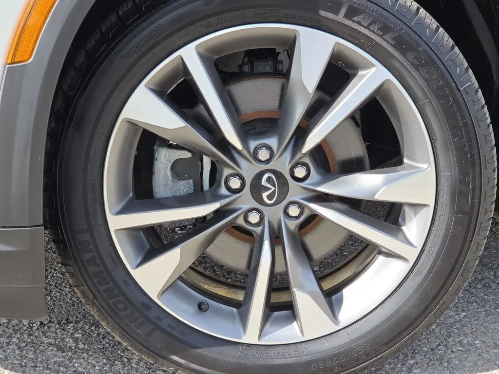 2023 INFINITI QX60 LUXE - Photo 14