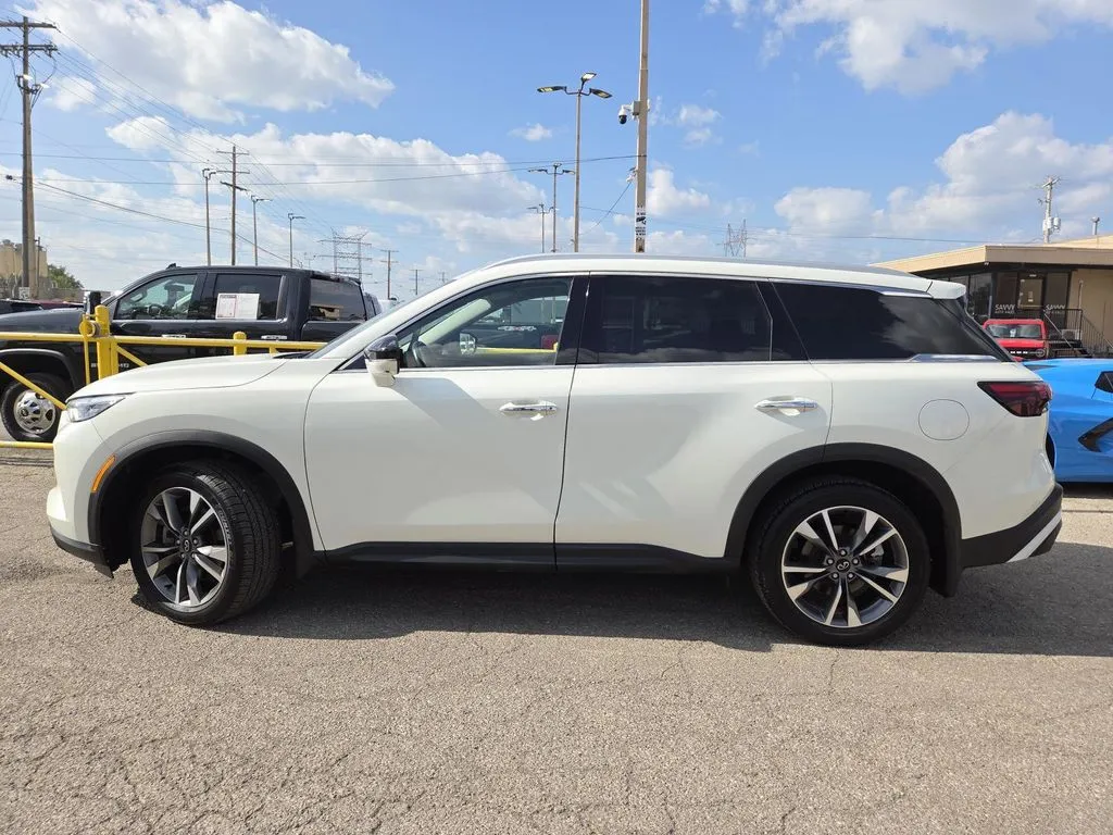 2023 INFINITI QX60 LUXE - Photo 16