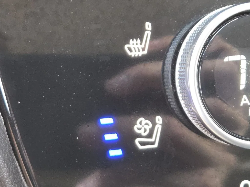 2023 INFINITI QX60 LUXE - Photo 6