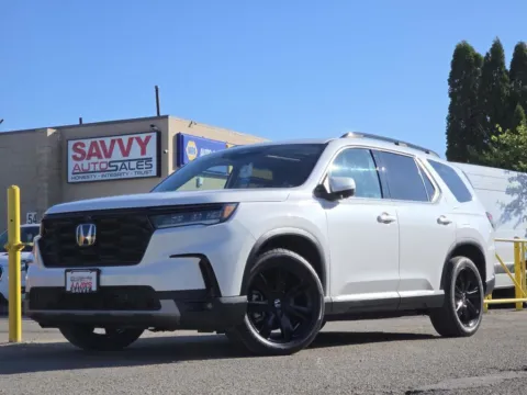 White 2023 Honda Pilot Elite for sale in Columbus, OH