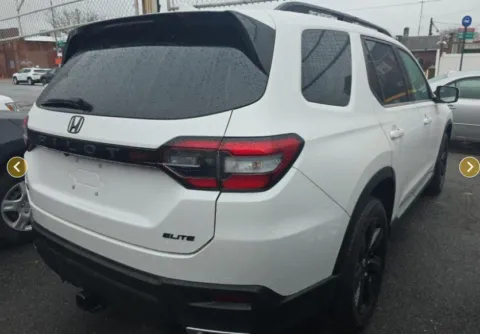 Another view of 2023 Honda Pilot Elite for sale in Columbus, OH at SAVVY AUTO SALES LLC