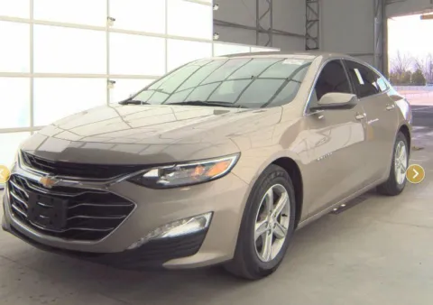 Gray 2023 Chevrolet Malibu LT for sale in Columbus, OH