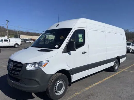2024 Mercedes-Benz Sprinter Cargo Van
