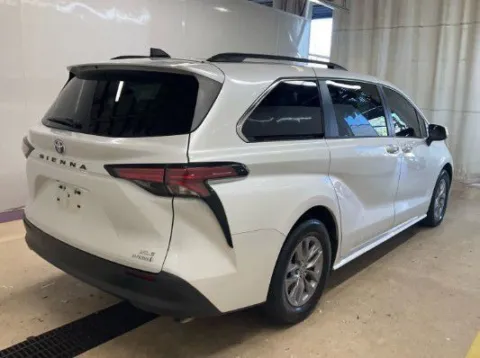 Another view of 2022 Toyota Sienna XLE for sale in Columbus, OH at SAVVY AUTO SALES LLC