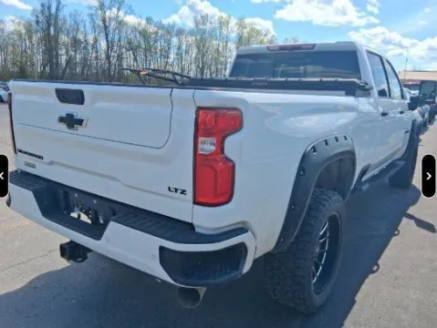 Another view of 2022 Chevrolet Silverado 2500HD LTZ for sale in Columbus, OH at SAVVY AUTO SALES LLC