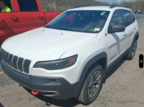White 2020 Jeep Cherokee Trailhawk for sale in Columbus, OH