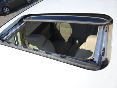 Another view of 2022 Honda CR-V Hybrid EX-L for sale in Columbus, OH at SAVVY AUTO SALES LLC