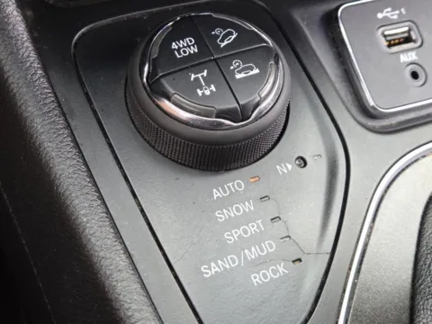 More photos of 2021 Jeep Cherokee Trailhawk at SAVVY AUTO SALES LLC, OH