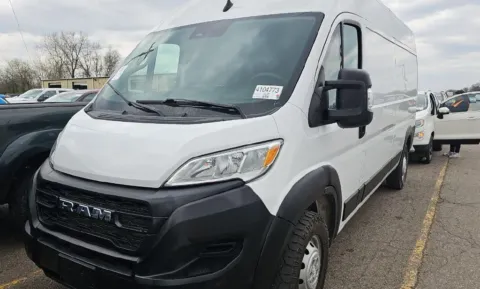 White 2023 Ram ProMaster 2500 High Roof for sale in Columbus, OH