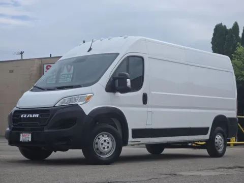 White 2023 Ram ProMaster 2500 High Roof for sale in Columbus, OH