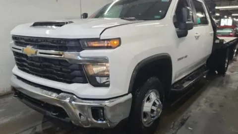 White 2024 Chevrolet Silverado 3500HD LT for sale in Columbus, OH