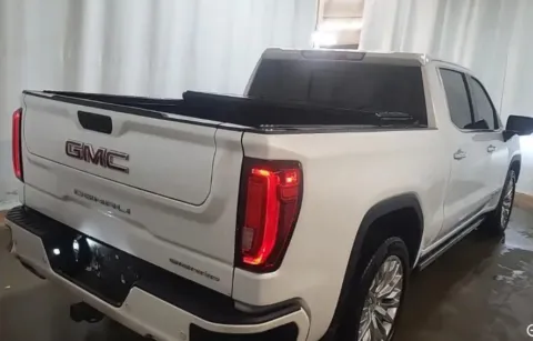 Another view of 2019 GMC Sierra 1500 Denali for sale in Columbus, OH at SAVVY AUTO SALES LLC