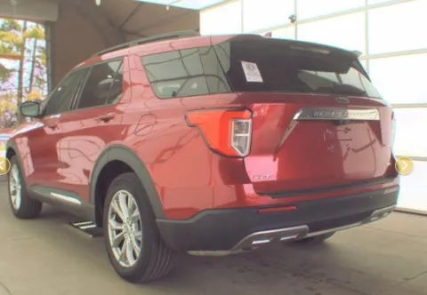 Another view of 2020 Ford Explorer XLT for sale in Columbus, OH at SAVVY AUTO SALES LLC