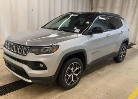 Silver 2025 Jeep Compass Limited for sale in Columbus, OH
