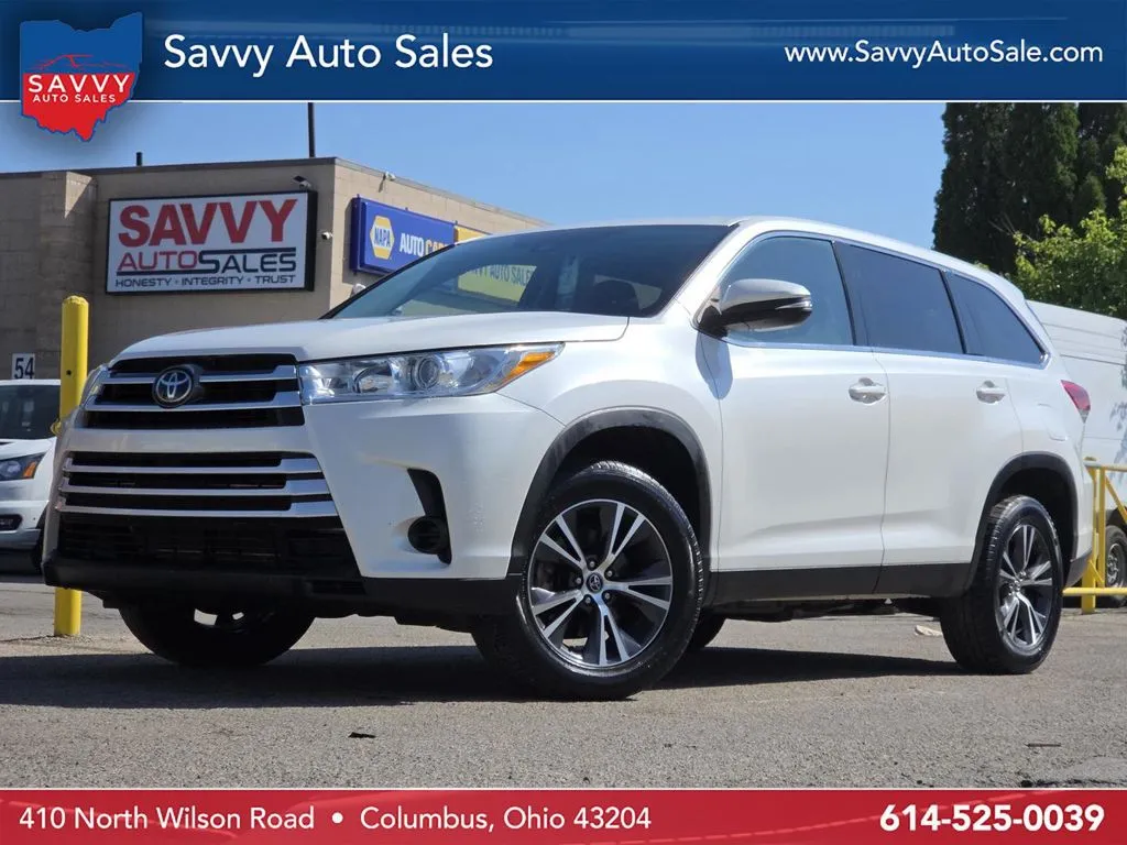 2019 Toyota Highlander LE 4x2's photo