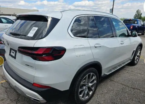 Another view of 2025 BMW X5 xDrive40i for sale in Columbus, OH at SAVVY AUTO SALES LLC