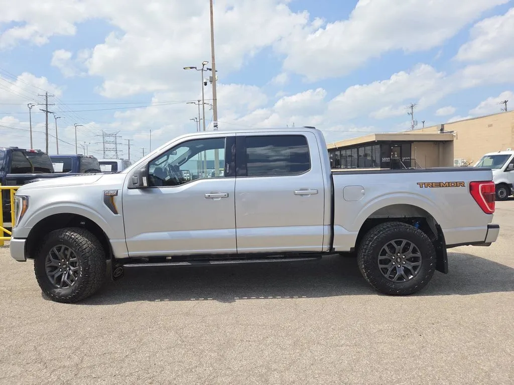 2022 Ford F-150 Tremor - Photo 12