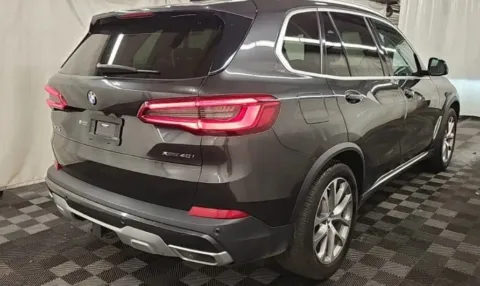 Another view of 2019 BMW X5 xDrive40i for sale in Columbus, OH at SAVVY AUTO SALES LLC
