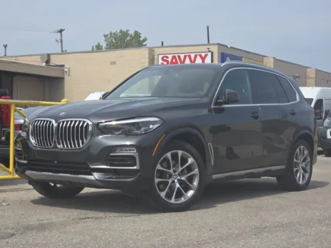 Photos of 2019 BMW X5 xDrive40i for sale in Columbus, OH at SAVVY AUTO SALES LLC