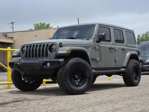 Gray 2021 Jeep Wrangler Unlimited Sahara Altitude for sale in Columbus, OH