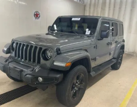 Gray 2021 Jeep Wrangler Unlimited Sahara Altitude for sale in Columbus, OH