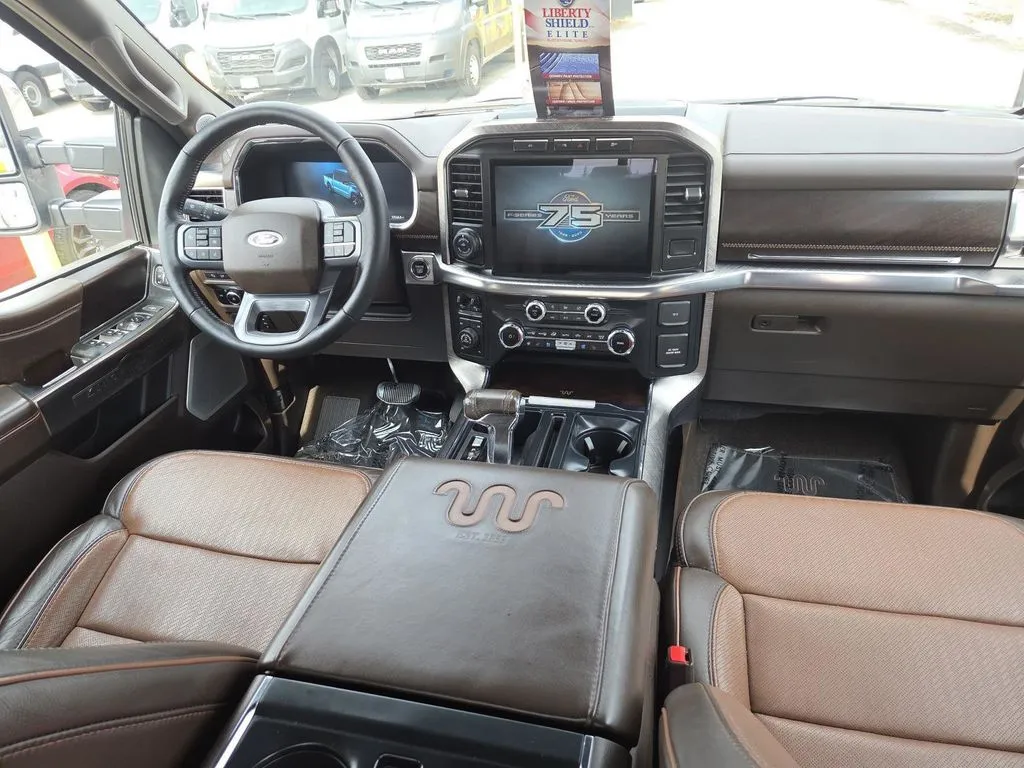 Ford F-150 photo 21