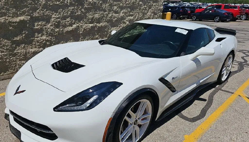 2018 Chevrolet Corvette Stingray Coupe's photo