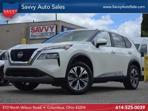White 2023 Nissan Rogue SV for sale in Columbus, OH