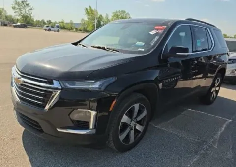 Black 2023 Chevrolet Traverse LT Leather for sale in Columbus, OH