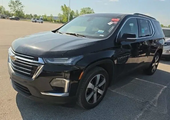 Black 2023 Chevrolet Traverse LT Leather for sale in Columbus, OH