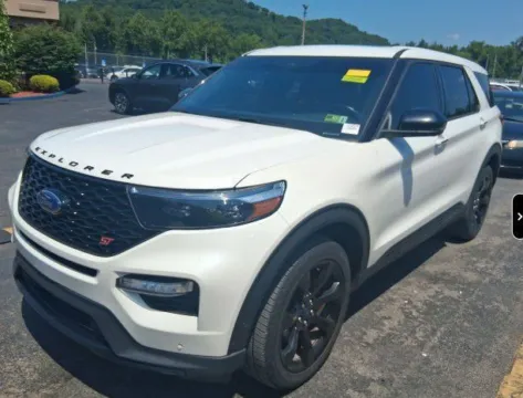 White 2021 Ford Explorer ST for sale in Columbus, OH
