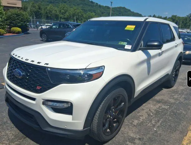2021 Ford Explorer ST 4WD's photo
