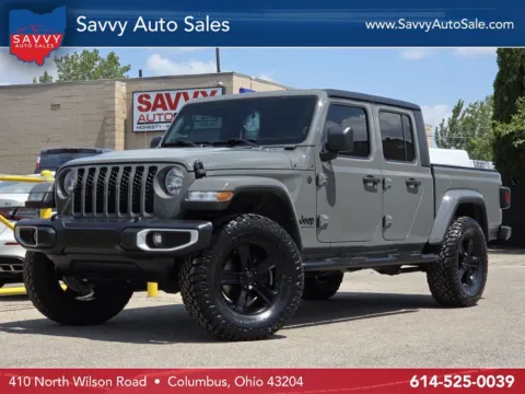 Gray 2023 Jeep Gladiator Sport S for sale in Columbus, OH