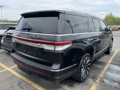 Photos of 2022 Lincoln Navigator L Reserve for sale in Columbus, OH at SAVVY AUTO SALES LLC
