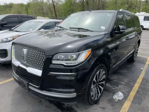 Black 2022 Lincoln Navigator L Reserve for sale in Columbus, OH
