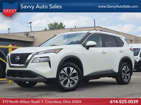 White 2023 Nissan Rogue SV for sale in Columbus, OH