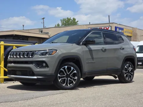 Gray 2023 Jeep Compass Limited for sale in Columbus, OH