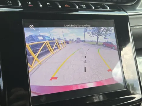More photos of 2022 Jeep Grand Cherokee L Altitude at SAVVY AUTO SALES LLC, OH